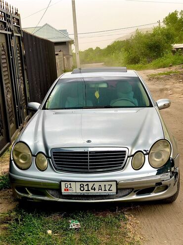 мерс 1824: Mercedes-Benz E 240: 2002 г., 2.4 л, Автомат, Бензин, Седан