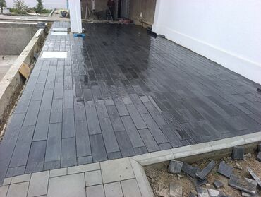 fasad üçün kafel: Tamet döşəmə xidməti – dekorativ beton/daş təməli ilə həyət və giriş