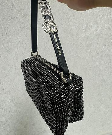 женские жакеты: Новая сумочка Alexander wang 
качество люкс — 3