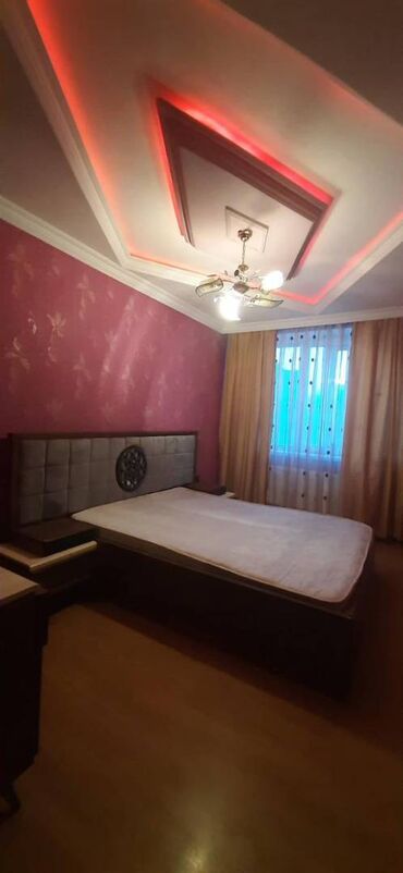 Uzunmüddətli kirayə mənzillər: Bakıxanov(Razin)AKKORD-un binasında 2 otaqlı kirayə verilir. Otaq — 8