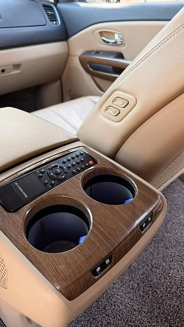 Kia: Kia Carnival: 2018 г., 2.2 л, Автомат, Дизель, Минивэн — 11