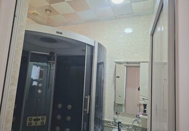 Həyət evləri və villaların satışı: 3 otaqlı, 150 kv. m, Orta təmir — 3