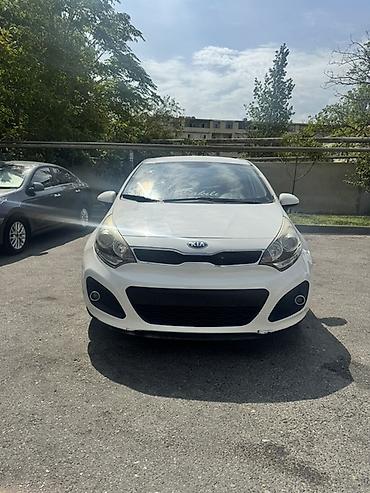 kia rio 2013: Kia Rio: 1.1 l | 2014 il Hetçbek — 1