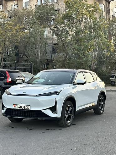 350 rx 2010: Dongfeng : 2026 г., 1.5 л, Автомат, Электромобиль, Кроссовер — 3