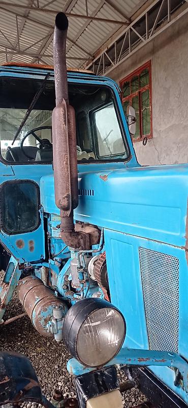 Traktorlar: Satılır traktor zavodu ili 1990 — 47
