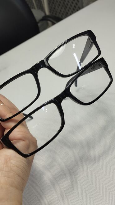 купить очки для зрения с накладками: Очки с прямоугольной оправой (2 пары) - Материал оправы: пластик -