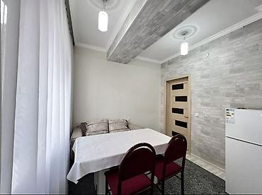 23000 som flat: 1 комната, 38 м², 2 этаж, Евроремонт — 4