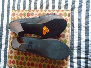 Salonke: Salonke, 39 — 5