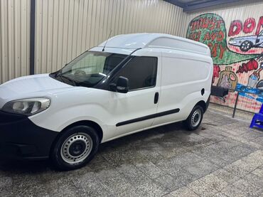 Fiat: Fiat Doblo: 1.4 l | 2016 il 108000 km Universal