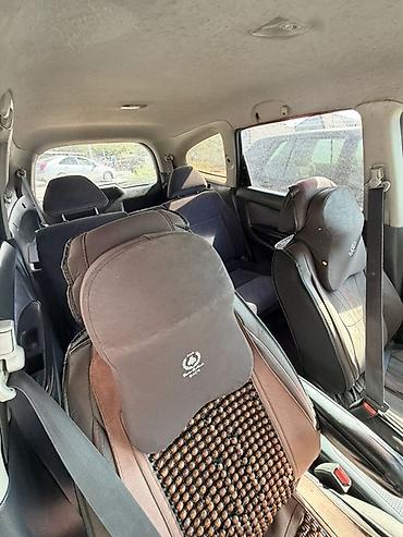 гитара хонда стрим: Honda Stream: 2000 г., 2 л, Автомат, Бензин, Универсал — 5