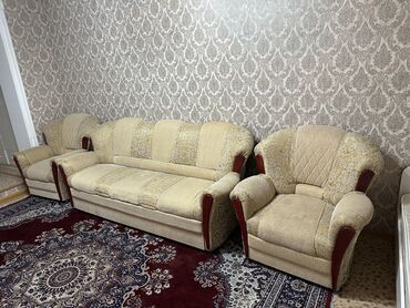 компьютерный кресло: Раскладной диван, Б/у