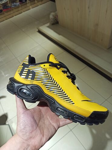 arctic air: Оригинальные кроссовки Nike Air Max Plus TN
размер 42
на осень 👍