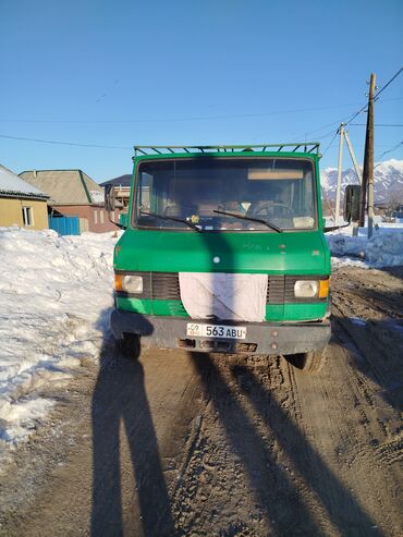 мерседес с 200: Mercedes-Benz : 1989 г., 4 л, Механика, Дизель, Фургон