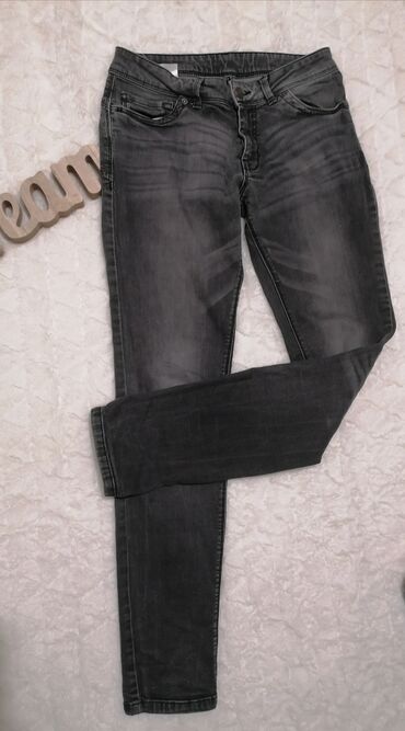 pantalone za skijanje zene: Odlicne C&A Push-up M/38 Struk 38cm Bokovi 48cm Butine 24 cm