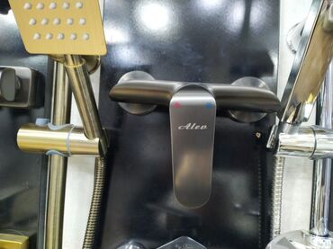 смеситель для душа: Alev markalı divara quraşdırılan duş qarışdırıcısı. - Təkqollu