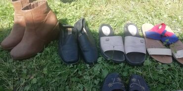 сандалии мужские: Вся обувь за 300 сом 39 - 40размер