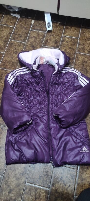 pull and bear kozna jakna: Adidas jakna za devojcice vel 104