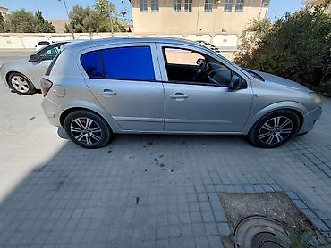 Opel Astra H (hatchback) – gümüşü rəng Texniki xüsusiyyətlər və