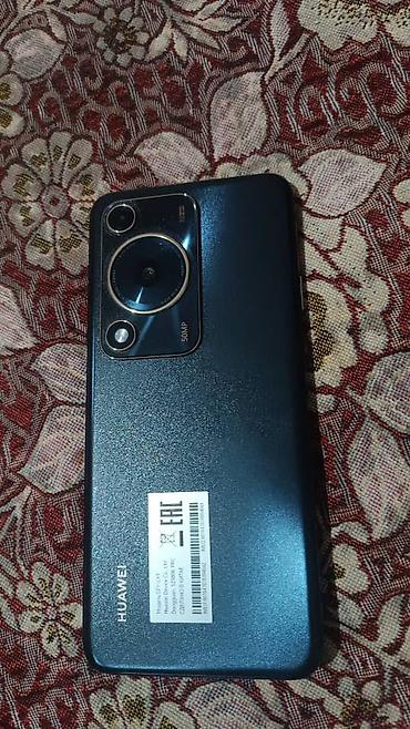 Мобильные телефоны: Huawei Nova Y70, Новый — 4