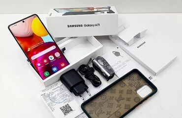 камера для дома: Samsung Galaxy A72 5G, Колдонулган, 256 ГБ, түсү - Кара, 2 SIM, eSIM