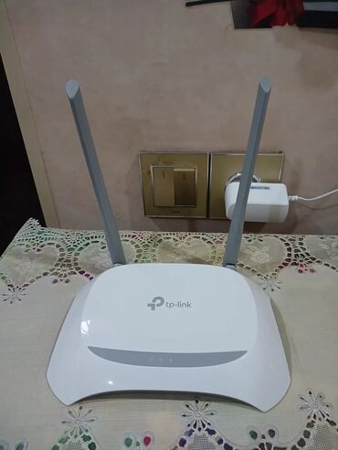wifi saz: Təcili 1 ədəd Tp Link modeli olan Wifi modemi satılır isdifadəyə