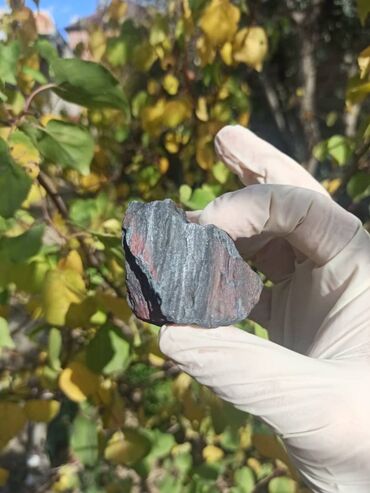 Digər kolleksiyalar: 💎 Təbii Hematit daşı😍 Qiymət👉🏻 ölçüsünə görə dəyişir (maraqlananlar — 8