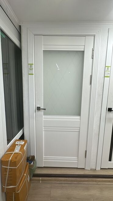 ручки на кухонную мебель: Ички эшик айнек менен, Боёлгон, түсү - Ак