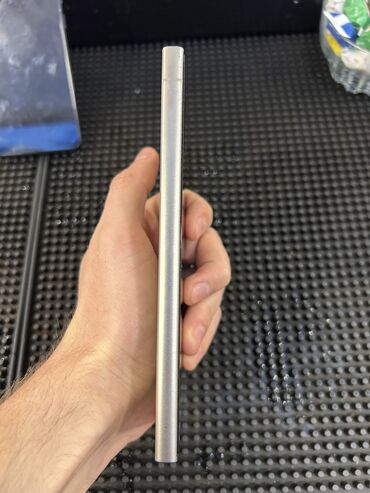 iphone barter edilir: Samsung Galaxy S24 Ultra, 256 GB, rəng - Bej, Barmaq izi, Simsiz şarj, İki sim kartlı