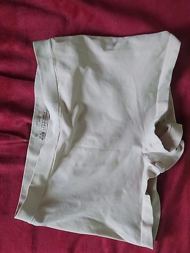 Čarape i donji veš: Prodajem muški donji veš,razni,uvoz,markirani. snižen. cena je po — 12