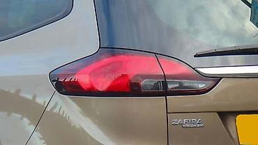 nitecore mh10 v2: STOP SVETLA ZA OPEL ZAFIRA OD 2011. DO 2019. GOD. | Polovni — 1