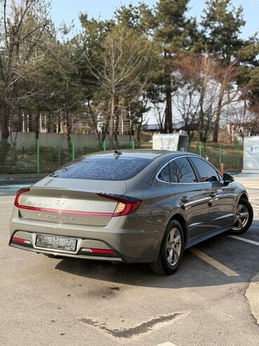 Hyundai: Hyundai Sonata: 2019 г., 2 л, Автомат, Газ, Седан — 2