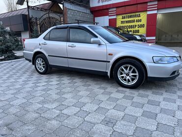 Honda: Honda Accord: 2001 г., 1.8 л, Автомат, Бензин, Седан