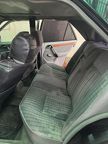 Mercedes-Benz: Mercedes-Benz W124: 1991 г., 2 л, Механика, Бензин, Седан — 6