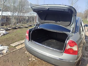Volkswagen: Volkswagen Passat: 2003 г., Механика, Седан — 4
