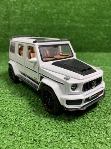 детский баги: Акция 70%! Mercedes-Benz G-класс Геленваген (двери,капот,багажник