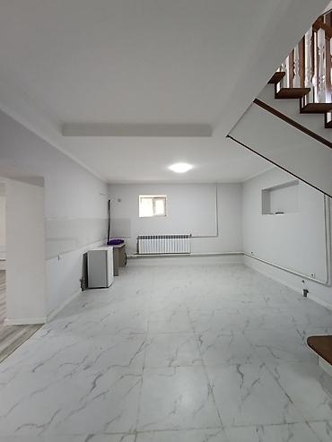 Долгосрочная аренда домов: 350 м², 6 комнат, Бронированные двери, Забор, огорожен — 17