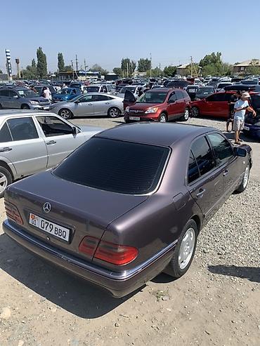 Унаа сатуу: Mercedes-Benz E-Class: 1995 г., 2.3 л, Кол менен иштөөчү, Бензин, Седан — 3