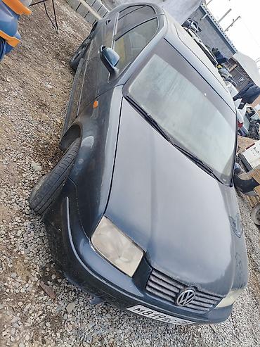 Крышки багажника и комплектующие: Крышка багажника Mazda, Оригинал — 12