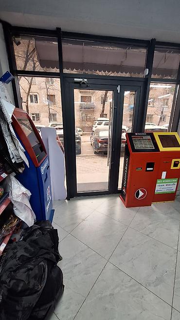 Продажа магазинов: Продажа магазинов В жилом доме, 134 м², Свежий ремонт, Утеплен, 1 этаж — 12