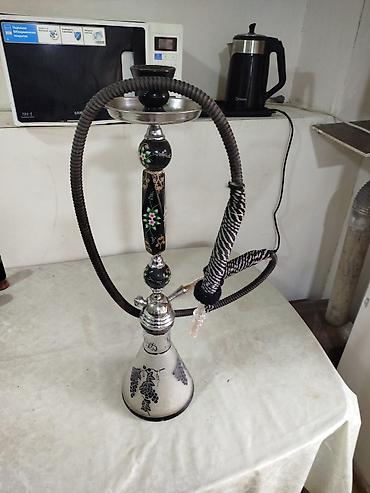 uz maska: Nəbati naxışlı klassik nərgilə - Material: şüşə kolba, metal gövdə və — 3