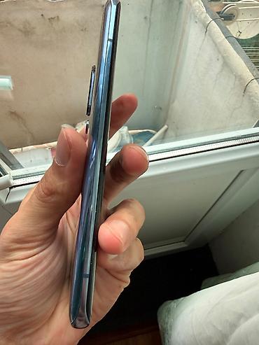 samsung note 10: Xiaomi Mi 10 5G, rəng - Boz, 
 Barmaq izi — 3