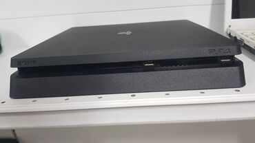 аренда плейстешн: PS 4 в хорошем состояний 14500 сом Не прошитый. Не вскрытый. Можно