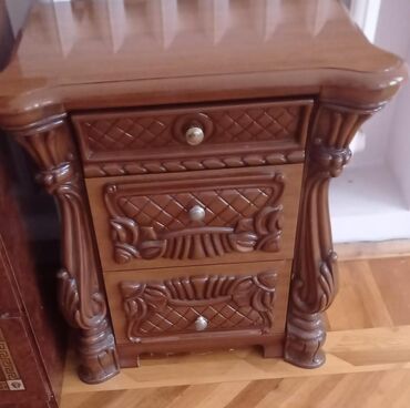 Yataq otağı dəstləri: 2 təknəfərlik çarpayı, Dolab, Komod, Termo, İtaliya — 11