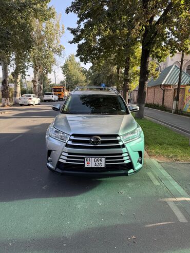 Toyota: Toyota Highlander: 2018 г., 3.5 л, Автомат, Бензин, Кроссовер — 4