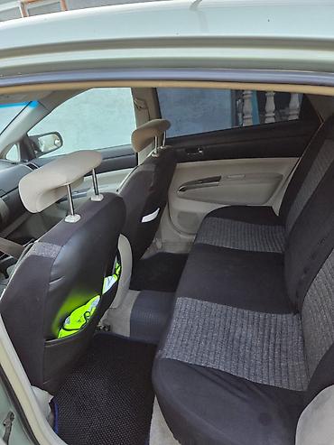 camry arxa stop: Toyota Prius: 1.5 l | 2006 il Hetçbek — 6