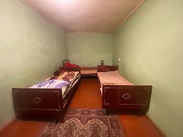 alatava 2: Kirayə üçün 2 otaqlı,ev - Plan: iki ayrı otaq – birində iki tək — 1