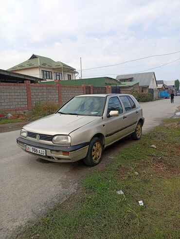 двигатель пассат б3 1.8 моно купить в бишкеке: Volkswagen Golf: 1996 г., 1.8 л