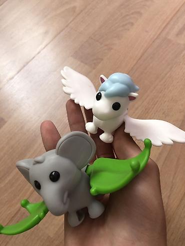 Mcdonalds fiqurları. Adopt me fiqurlari 2-i birgə 4 azn. 1-i isə 2 lalafo.az -da Mcdonalds fiqurları. Adopt me fiqurlari 2-i birgə 4 azn. 1-i isə 2