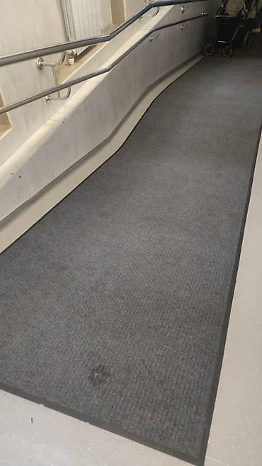 Ковровая дорожка Б/у