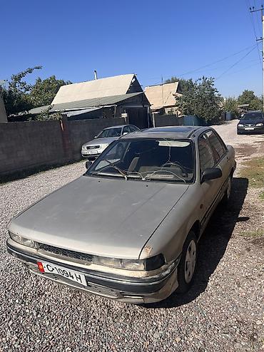 Продажа авто: Mitsubishi Galant: 1987 г., 1.8 л, Механика, Бензин, Седан — 2